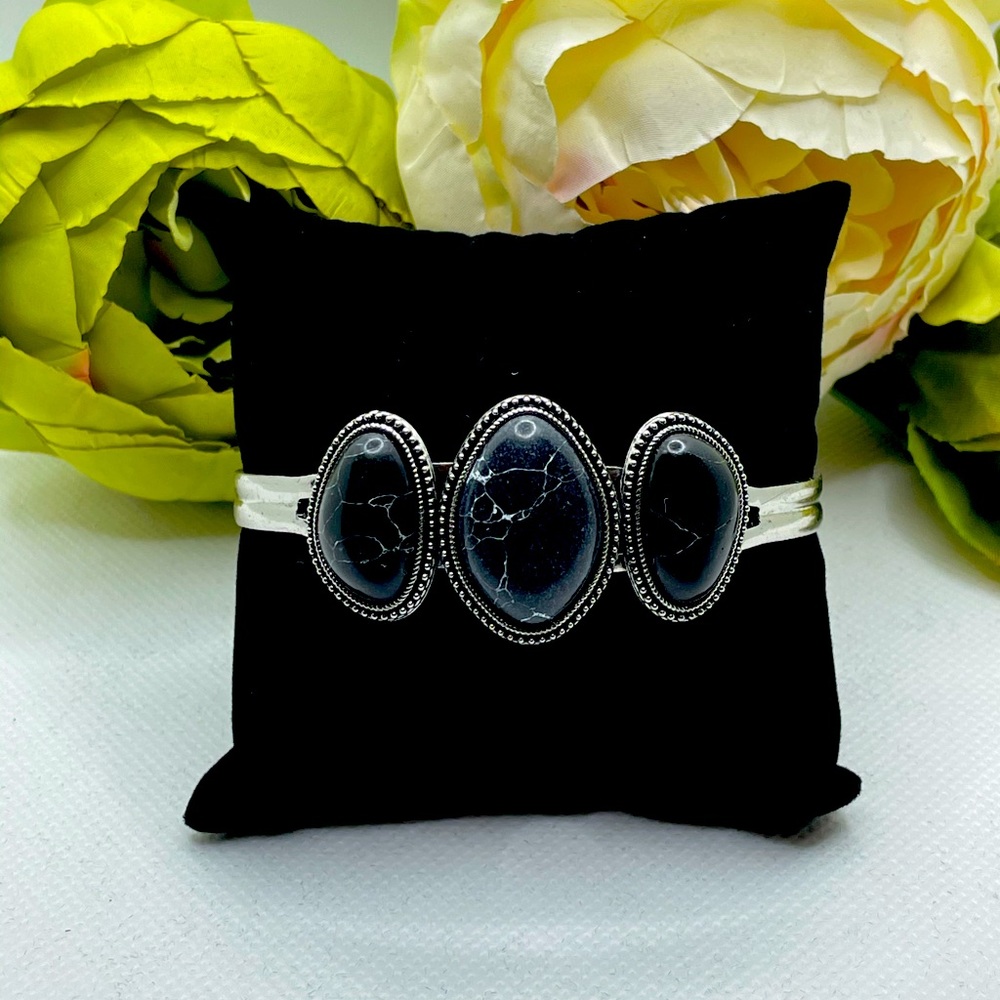 Black stone silver bracelet